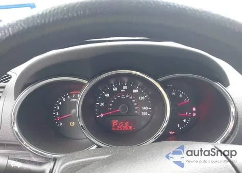 2011 Kia Sorento Lx z USA, uszkodzony, nr VIN 5XYKT4A15BG130206